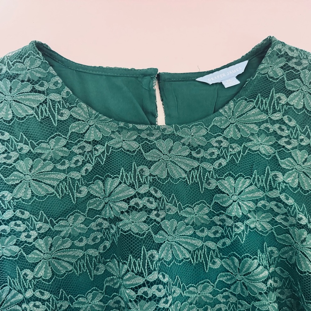 Draper James Green Floral Lace Pull Over Blouse Lined Sheer 3/4 Sleeves - Picture 5 of 15